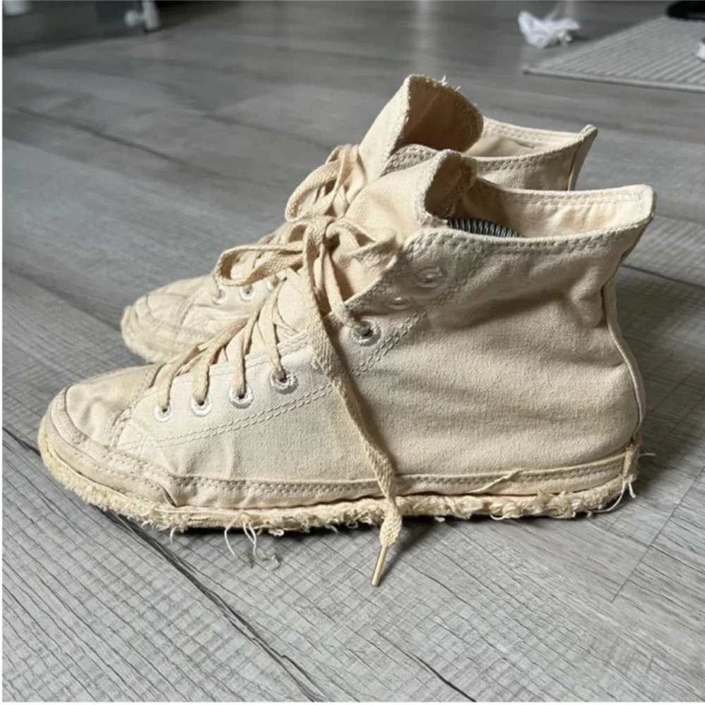 Converse All Canvas Cloth High Top Sneakers Cream Size 8 - Picture 4 of 11
